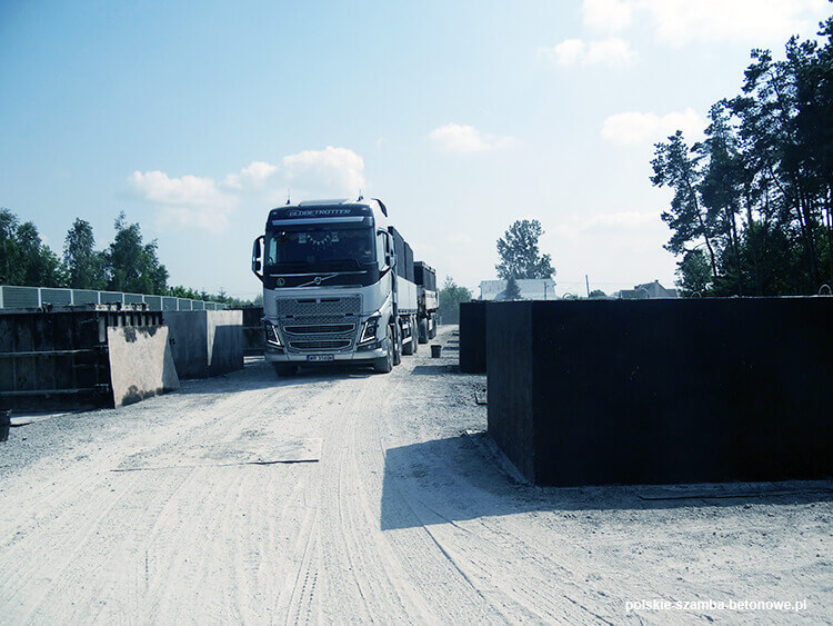 Transport szamb betonowych  w Muszynie